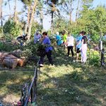 В рамках месячника по благоустройству продолжаются работы по наведению порядка после разбушевавшейся стихии на гражданских кладбищах