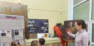 Воспитанники  дошкольного центра развития ребенка г. Буда-Кошелево посетили картинную галерею им. Е.Е. Моисеенко