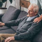 Алименты родителям: что грозит за отказ помогать маме и папе