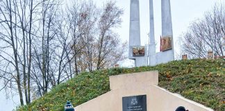 Активисты районного совета ветеранов сегодня трудились на знаковом для будакошелевцев месте — Кургане Славы