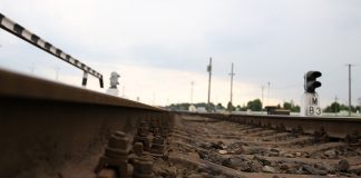 Используют наушники, делают селфи. БЖД о рисках травмирования детей на объектах ж/д транспорта