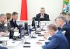 Вопрос благоустройства и наведения порядка на земле на примере Октябрьского района рассмотрели на аппаратном совещании под председательством губернатора Ивана Крупко