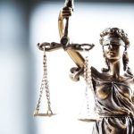 Поздравление от председателя районного исполнительного комитета Валентина Ундруля и председателя районного Совета депутатов Сергея Халдая с Днем юриста