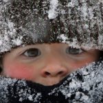 Как избежать обморожений у детей, рассказали медики