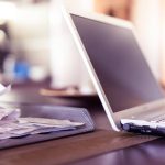 Выплаты из России станет получать проще