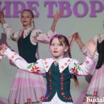 Смотр-конкурс работ клубных формирований «В мире творчества» собрал юных дарований со всего района
