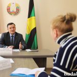 Председатель райисполкома Валентин Ундруль провел личный прием граждан