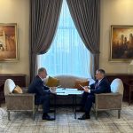 На встрече председателя облисполкома Ивана Крупко с Чрезвычайным и Полномочным Послом Республики Беларусь в Республике Узбекистан Александром Огородниковым в Ташкенте обсуждено двустороннее сотрудничество и увеличение поставок продукции предприятий юго-восточного региона