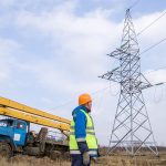 Что нужно знать о работе автотранспортной техники в охранной зоне линий электропередачи