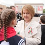 Екатерина Зенкевич приняла участие в торжественных мероприятиях, посвященных Дню Государственного флага, Государственного герба и Государственного гимна Республики Беларусь
