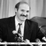Первая в истории инаугурация Президента Беларуси состоялась 32 года назад