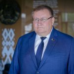 Нового председателя Комитета государственного контроля Гомельской области Олега Садовского местной вертикали власти представил председатель облисполкома Иван Крупко