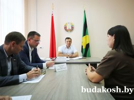 Председатель райисполкома Валентин Ундруль провел личный прием граждан