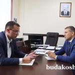 В рамках Дня депутата Руслан Вегера посетил Буда-Кошелевский район