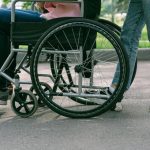 Актуализирован порядок назначения пособия по уходу за инвалидом I группы или лицом старше 80 лет