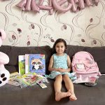 В первый класс — с депутатским портфелем