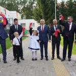 В День знаний председатель облисполкома Иван Крупко открыл новую базовую школу в Ченках Гомельского района