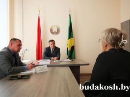 Председатель райисполкома Валентин Ундруль провел личный прием граждан