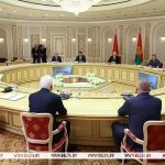 Александр Лукашенко ставит задачу во что бы то ни стало преодолеть планку в $1 млрд в торговле с Брянской областью