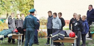 Молодежь за безопасность: школьники попробовали себя в роли спасателей
