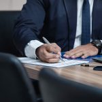 Бесплатные консультации проведут адвокаты Беларуси ко Дню матери и Дню отца